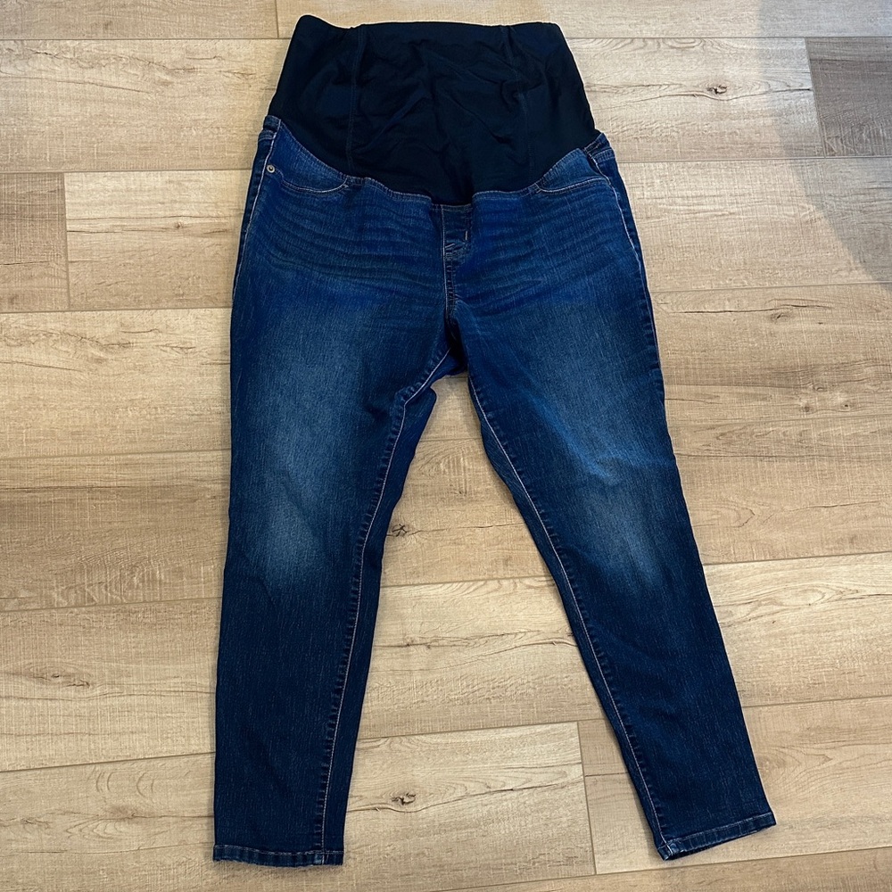 Maternity jeans